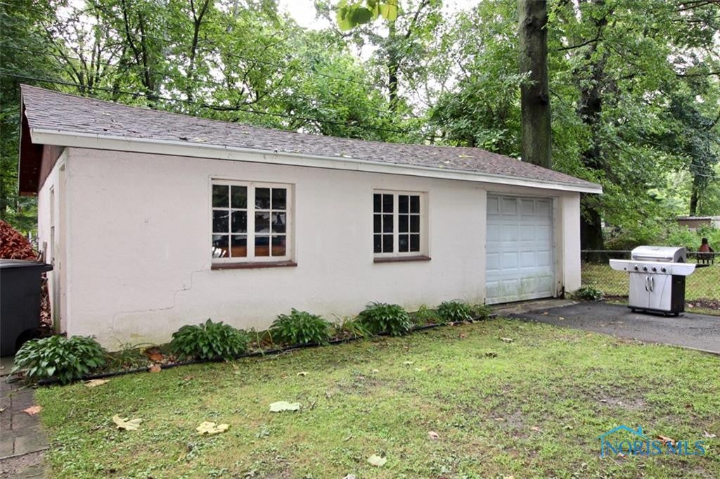 1135 Kinder Road Toledo, OH 43615 - Photo 31 of 32 Gallery Image 31
