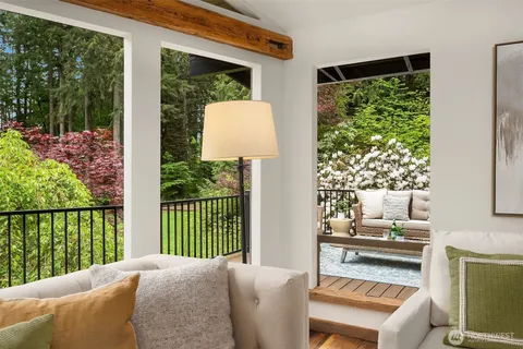 $2,075,000 | 22619 87th Avenue Southeast, Woodinville, WA 98077