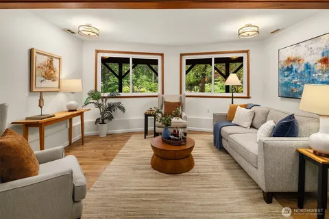 $2,075,000 | 22619 87th Avenue Southeast, Woodinville, WA 98077