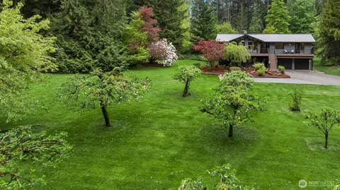 $2,075,000 | 22619 87th Avenue Southeast, Woodinville, WA 98077