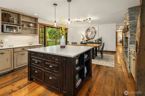 $2,075,000 | 22619 87th Avenue Southeast, Woodinville, WA 98077