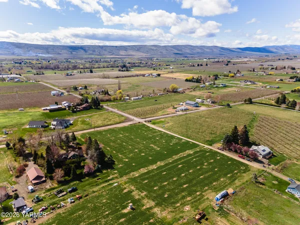 $650,000 | Nna Nna Nelson Rd Avenue West, Yakima, WA 98903