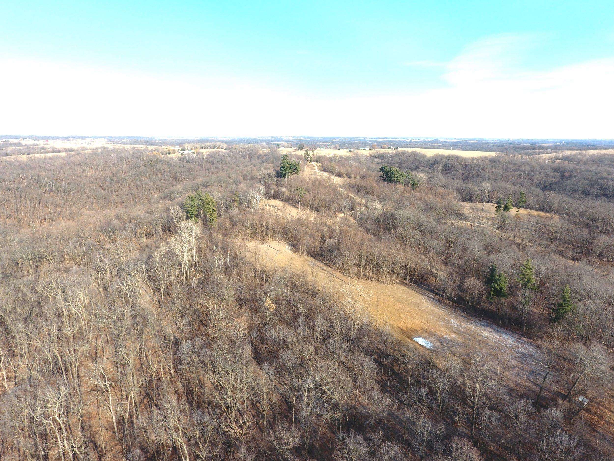 S8341 Lawrence Ridge Road De Soto, WI 54624 - Photo 1 of 1 Gallery Image 1
