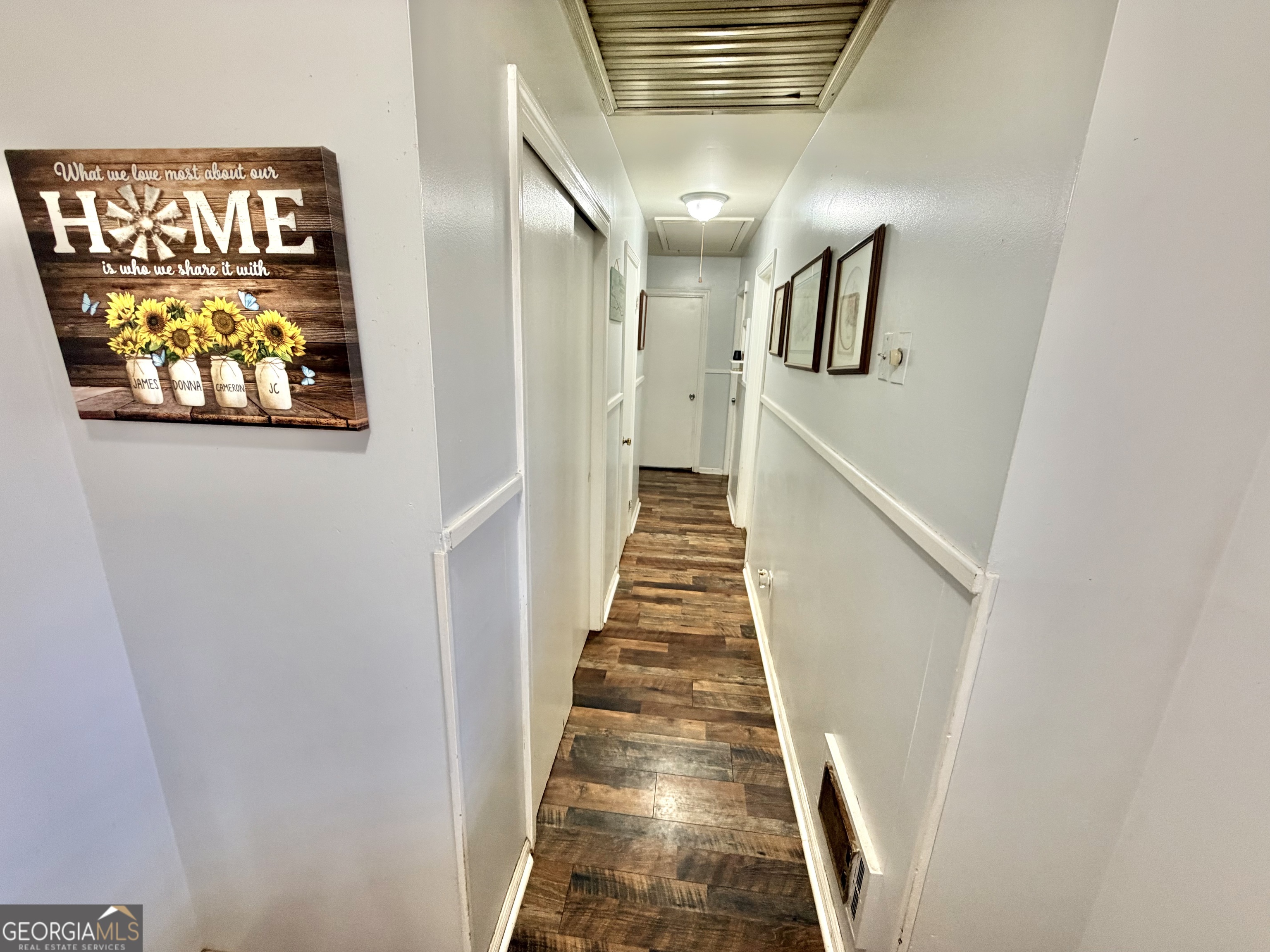 326 Remsdale Road Toccoa, GA 30577 - Photo 10 of 33 a view of entryway