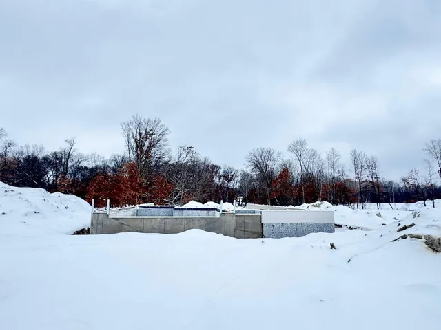 $717,525 | 8191 Haywood Drive, Lino Lakes, MN 55014