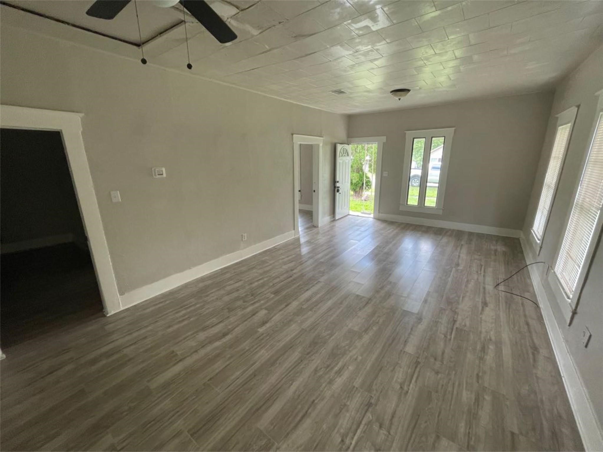 2010 13th Street Port Arthur, TX 77640 - Photo 8 of 22
