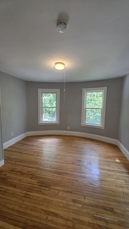 53 Merrifield Street Worcester, MA 01605 - Photo 12 of 27