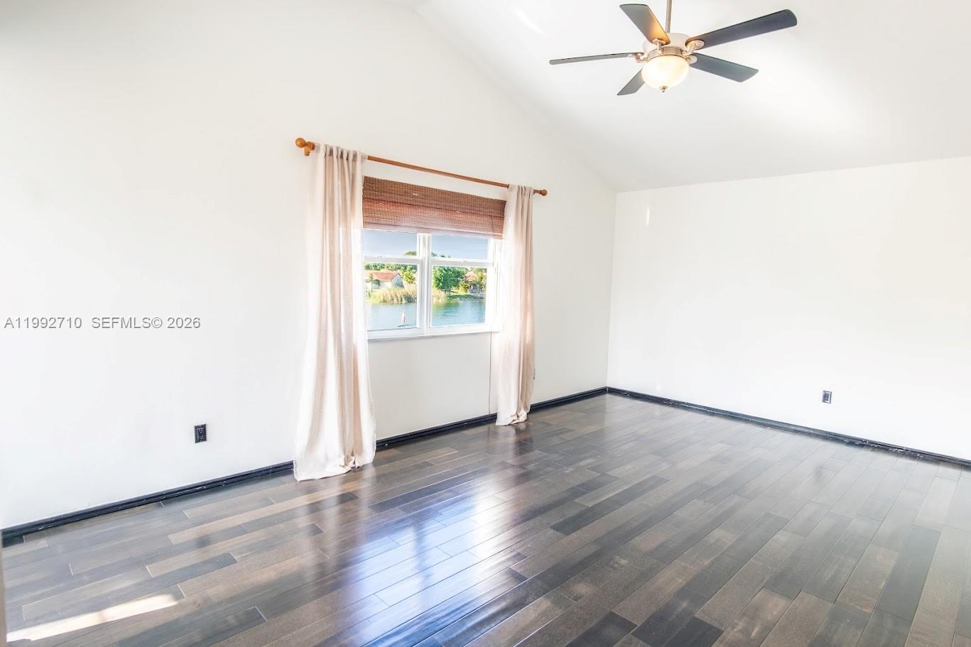 15511 Southwest 59th Street Miami, FL 33193 - Photo 19 of 43