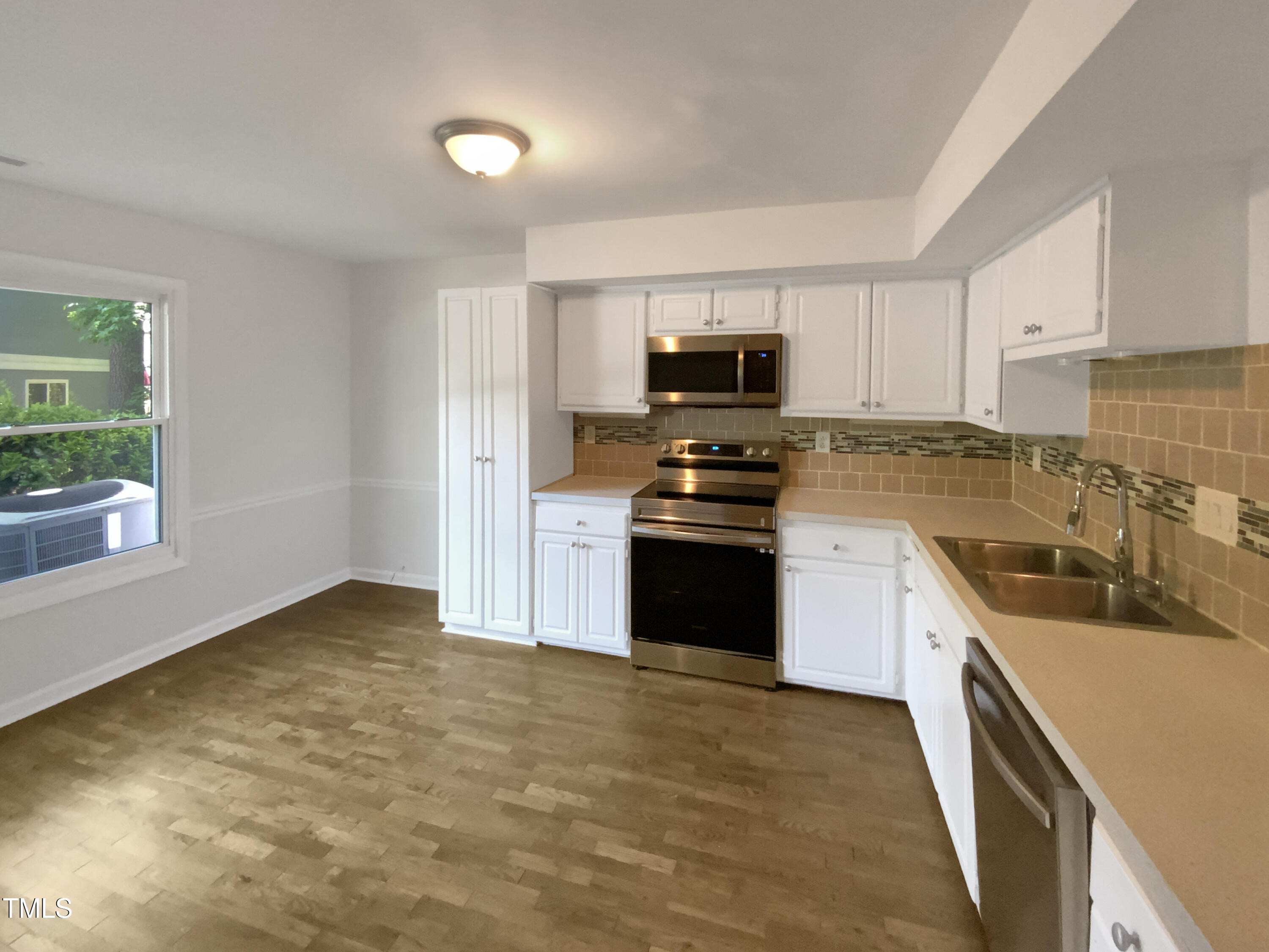 1227 Seaton Road, Unit 54 Durham, NC 27713 - Photo 6 of 20 listing_5