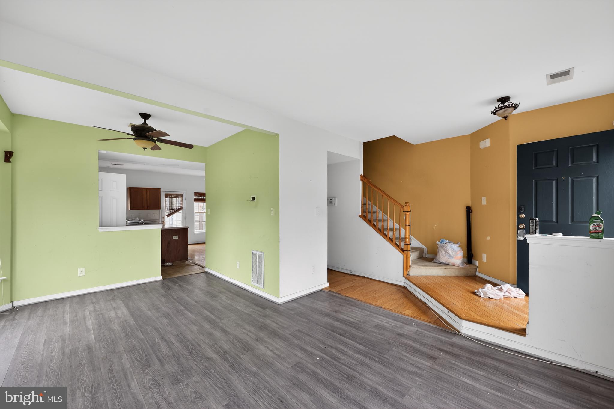 451 Hollybrook Ridge Lane Richmond, VA 23223 - Photo 4 of 17