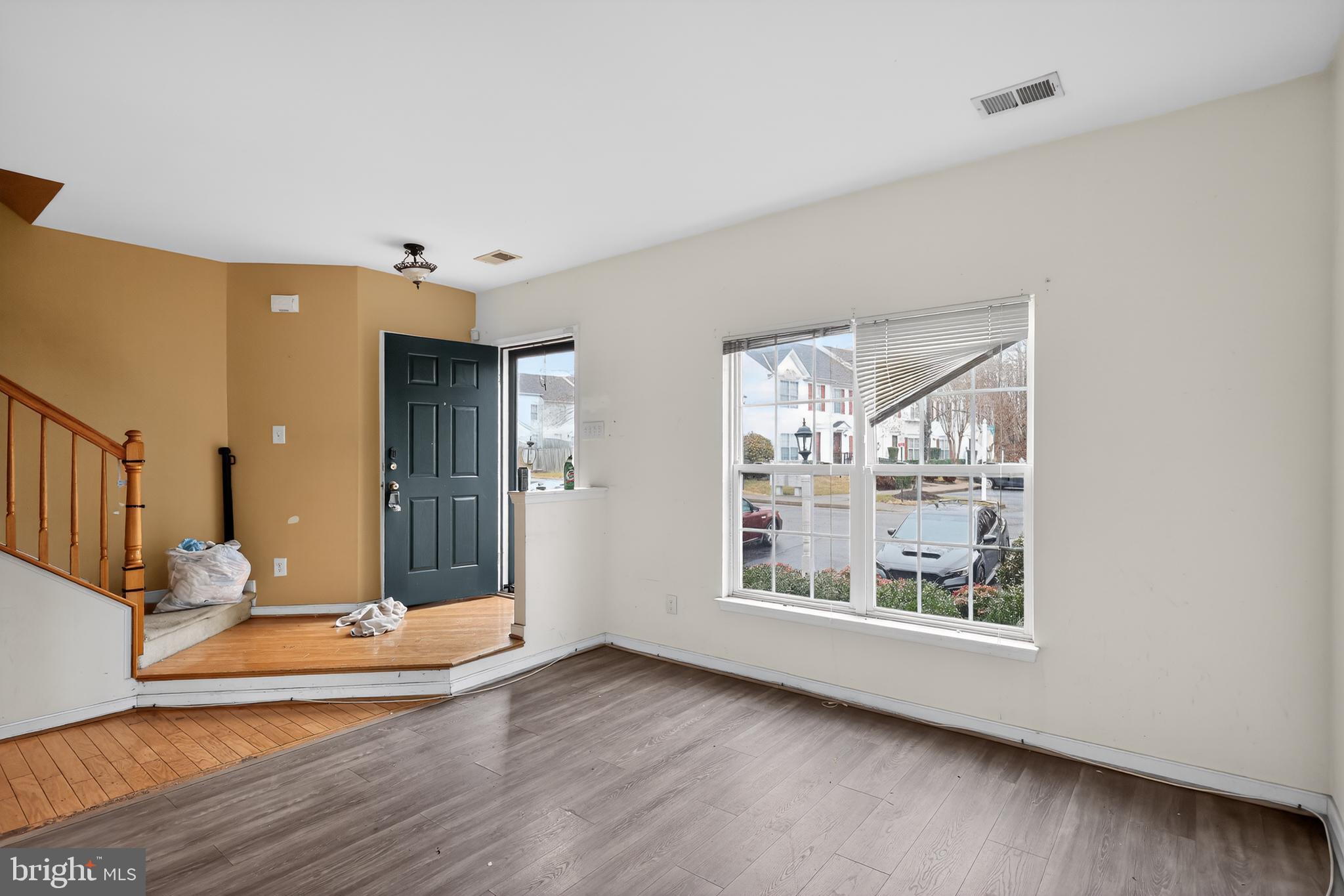 451 Hollybrook Ridge Lane Richmond, VA 23223 - Photo 7 of 17