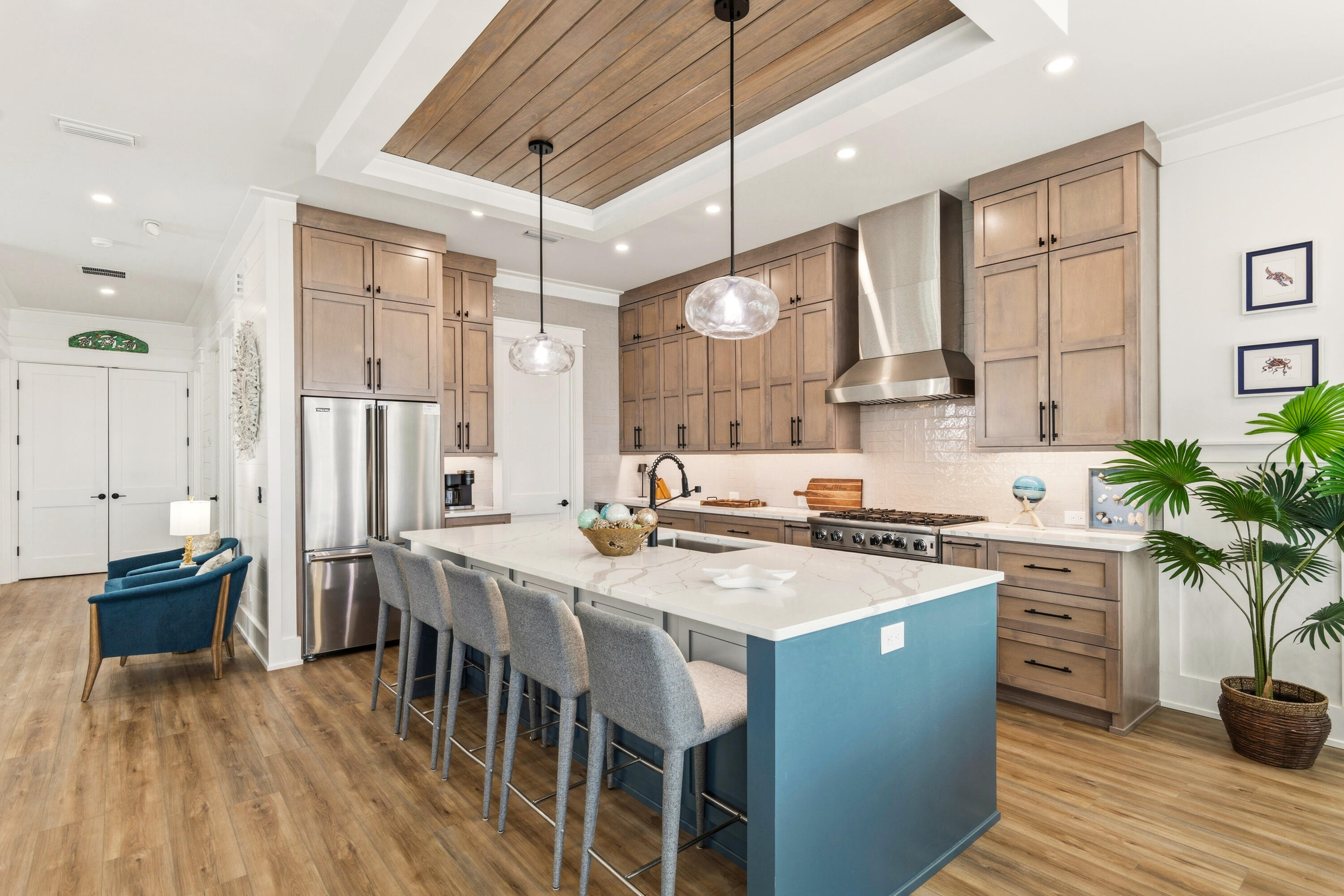 16416 Front Beach Road Panama City Beach, FL 32413 - Photo 13 of 46 a kitchen with a table and chairs in it