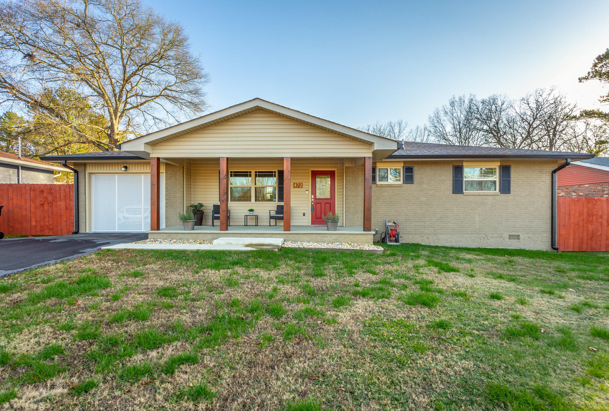 472 Steele Road Rossville, GA 30741 - Photo 1 of 31 Front of home