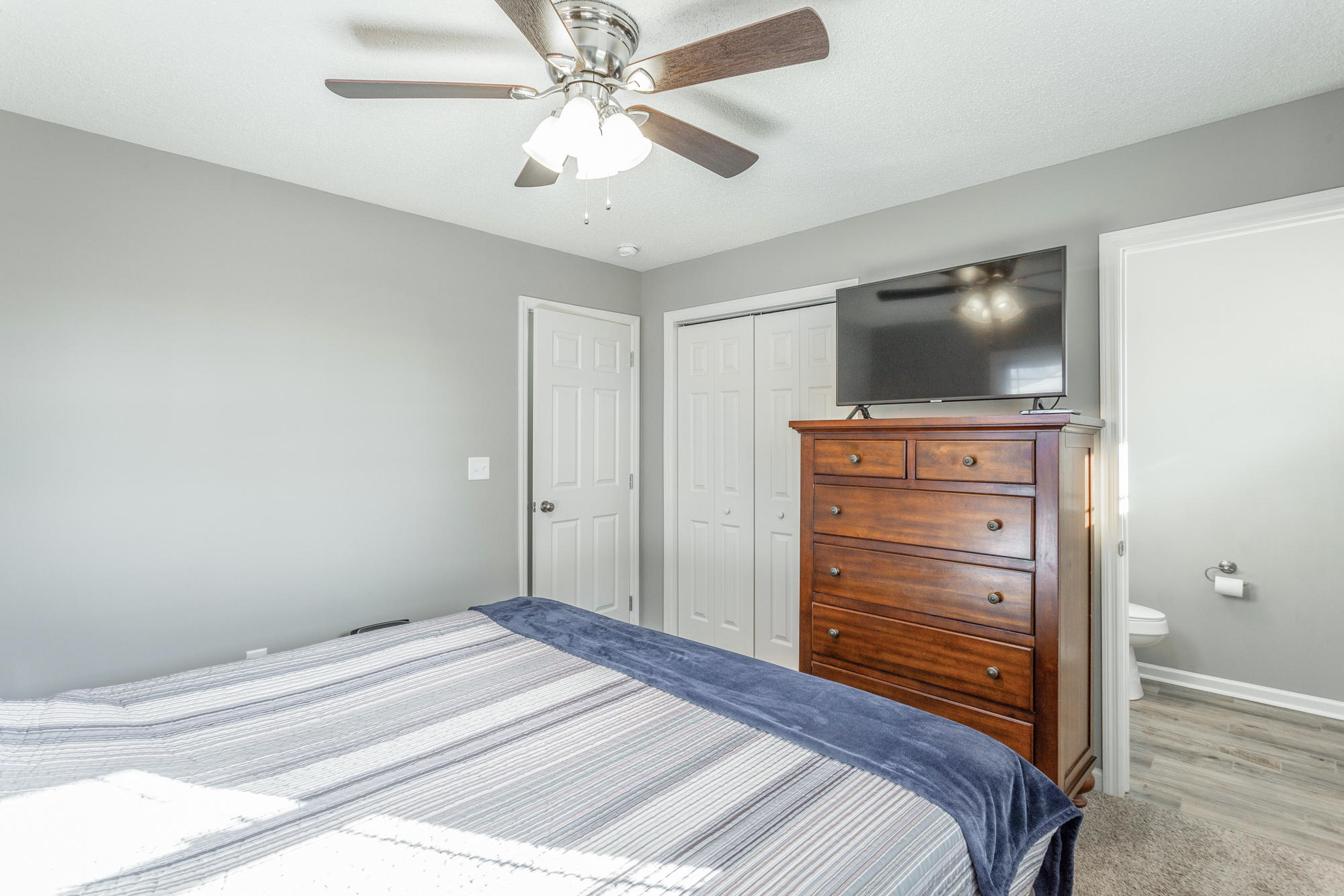 472 Steele Road Rossville, GA 30741 - Photo 12 of 31 Master bedroom