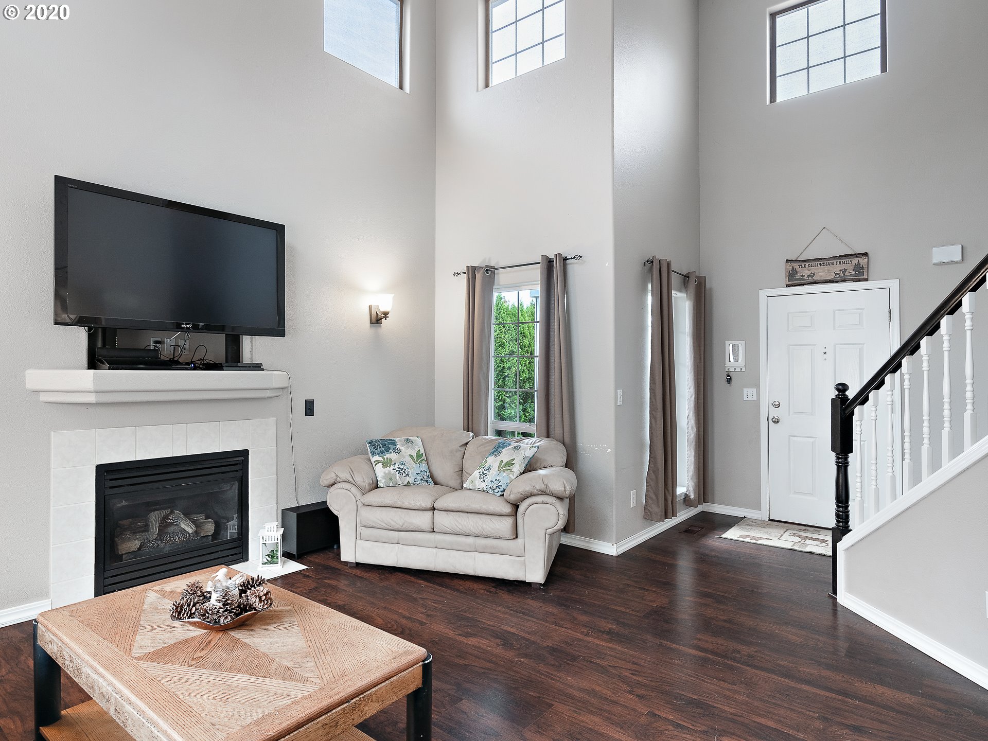18273 Grey Avenue Sandy, OR 97055 - Photo 6 of 28 Gallery Image 6