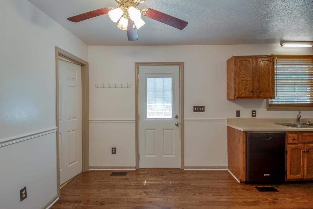 4757 Kinneys School Road Springfield, TN 37172 - Photo 7 of 24