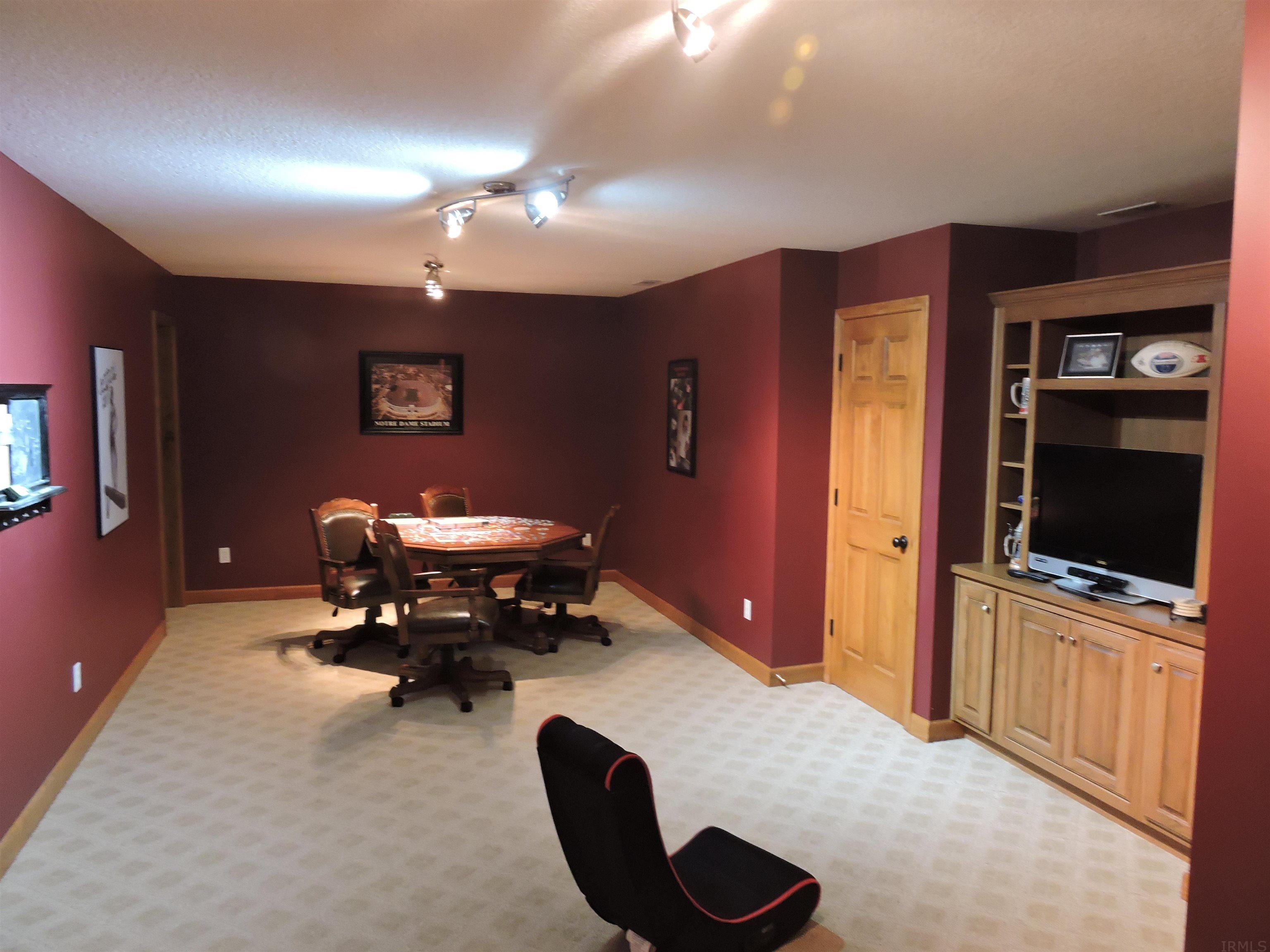 8314 Stand Ridge Run Fort Wayne, IN 46825 - Photo 13 of 36 Gallery Image 13