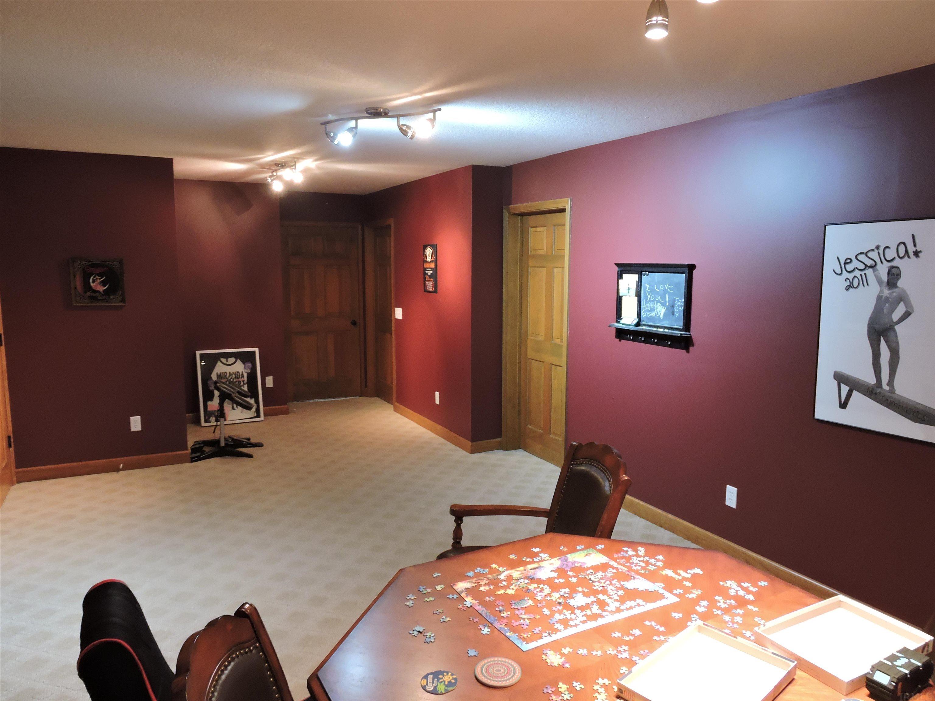 8314 Stand Ridge Run Fort Wayne, IN 46825 - Photo 15 of 36 Gallery Image 15