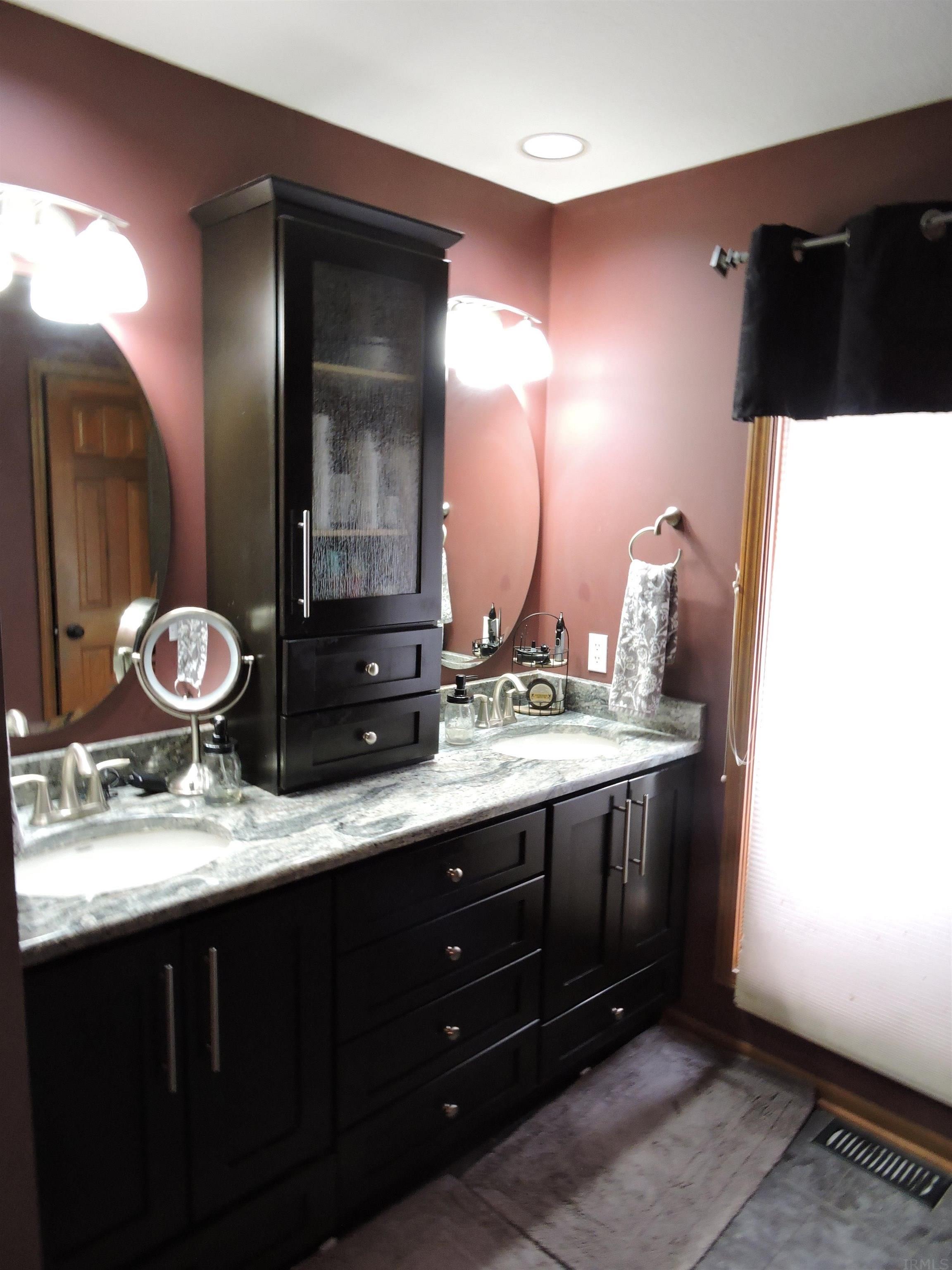8314 Stand Ridge Run Fort Wayne, IN 46825 - Photo 21 of 36 Gallery Image 21
