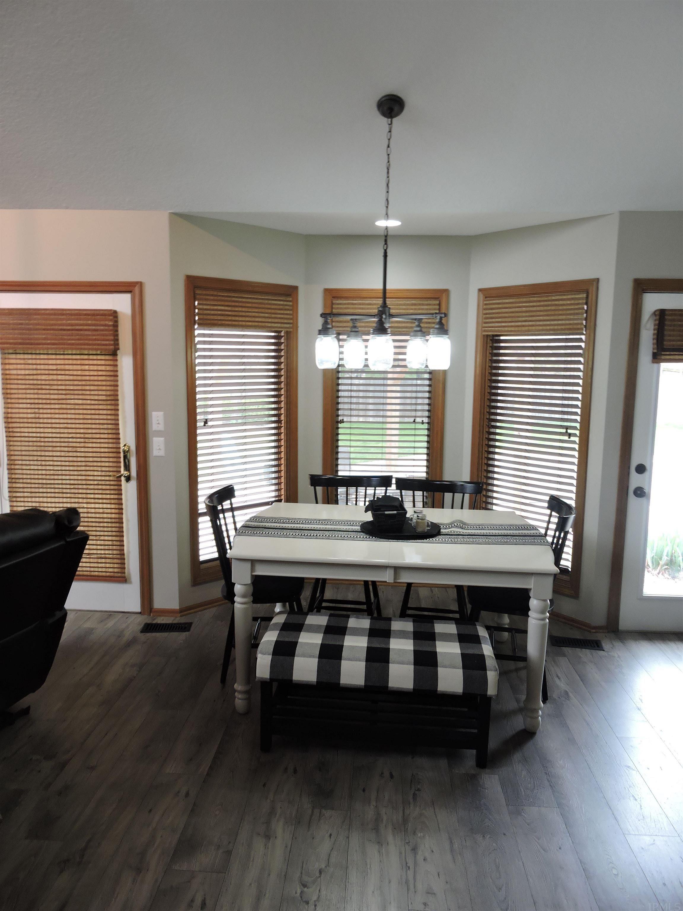 8314 Stand Ridge Run Fort Wayne, IN 46825 - Photo 7 of 36 Gallery Image 7