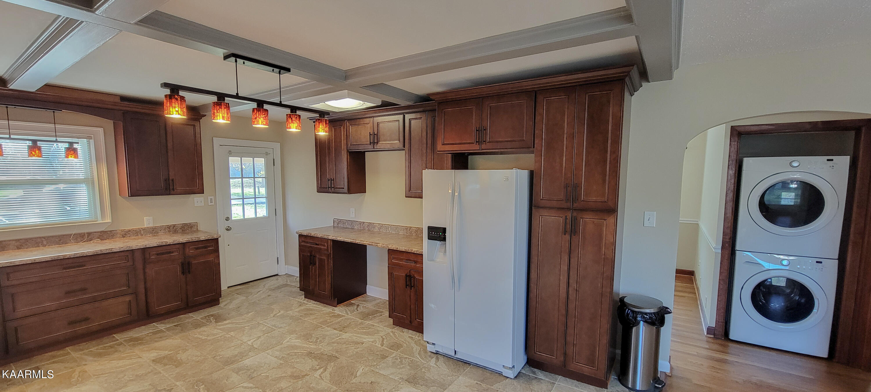 2100 Norvell Drive Knoxville, TN 37918 - Photo 11 of 40 20230329_181742