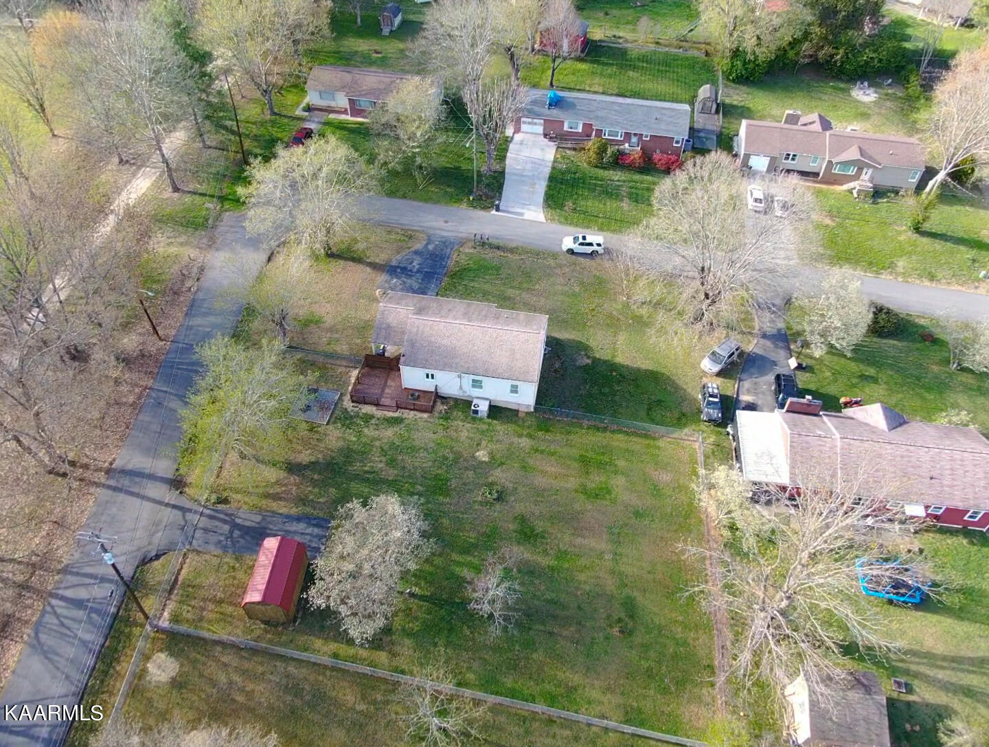 2100 Norvell Drive Knoxville, TN 37918 - Photo 36 of 40 screen_f9f3ee3550bd03c1_1680127254422