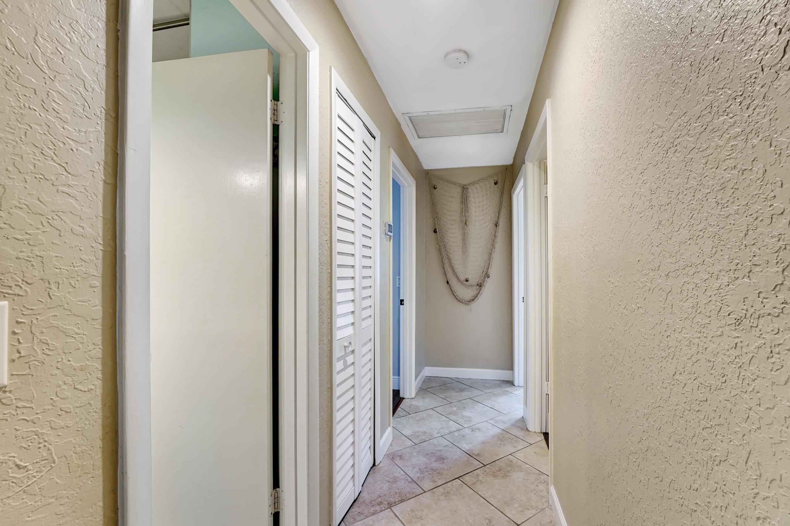3267 Amberjack Road Lake Worth, FL 33462 - Photo 34 of 46 DSC08995