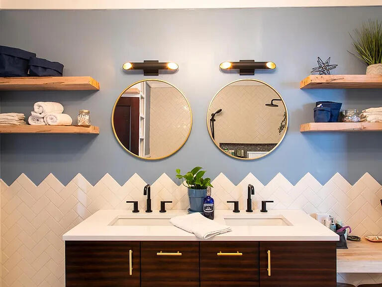 2061 Medway Road Charleston, SC 29412 - Photo 11 of 29 Bathroom 1