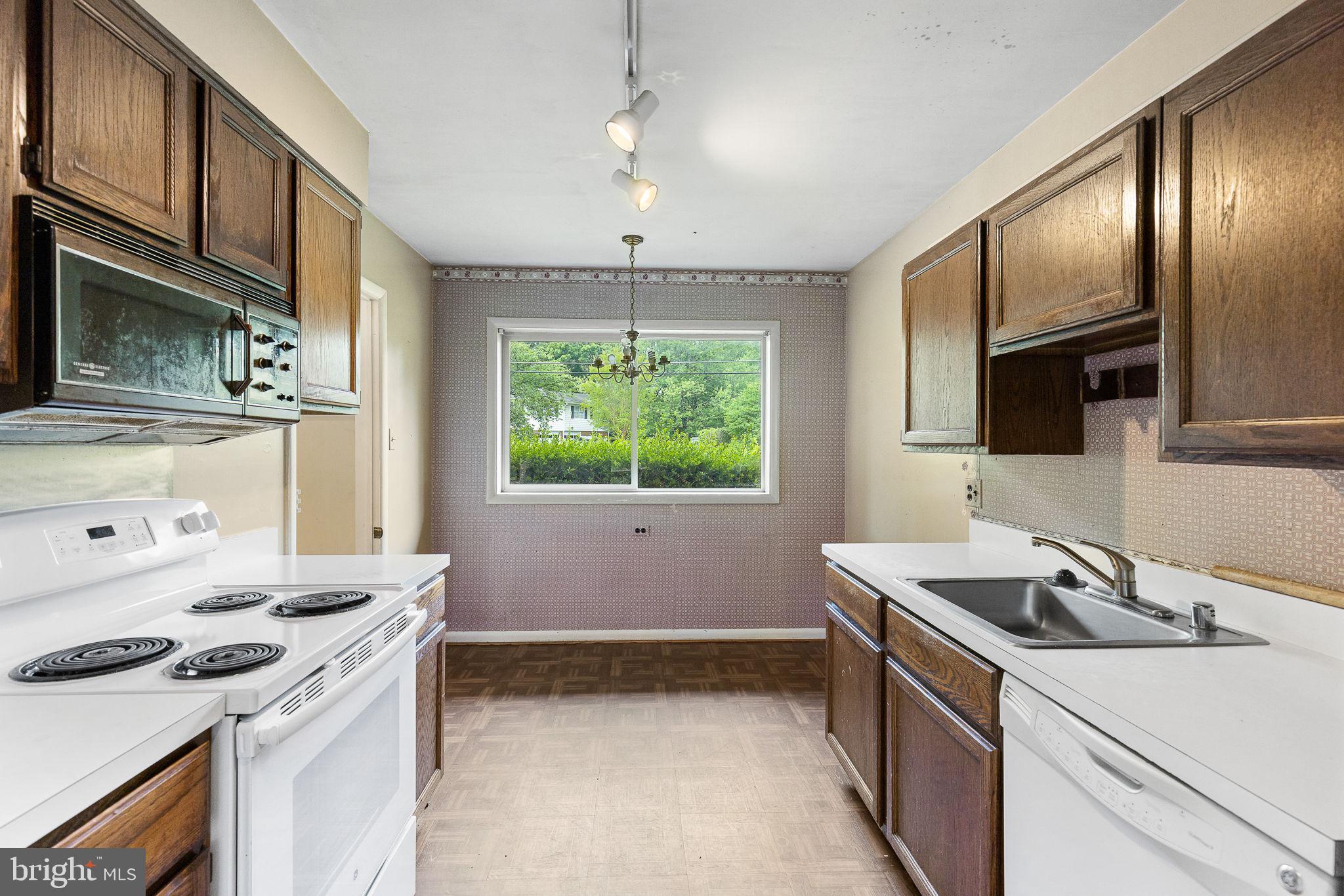 6540 Kerns Road Falls Church, VA 22044 - Photo 15 of 37 Gallery Image 15