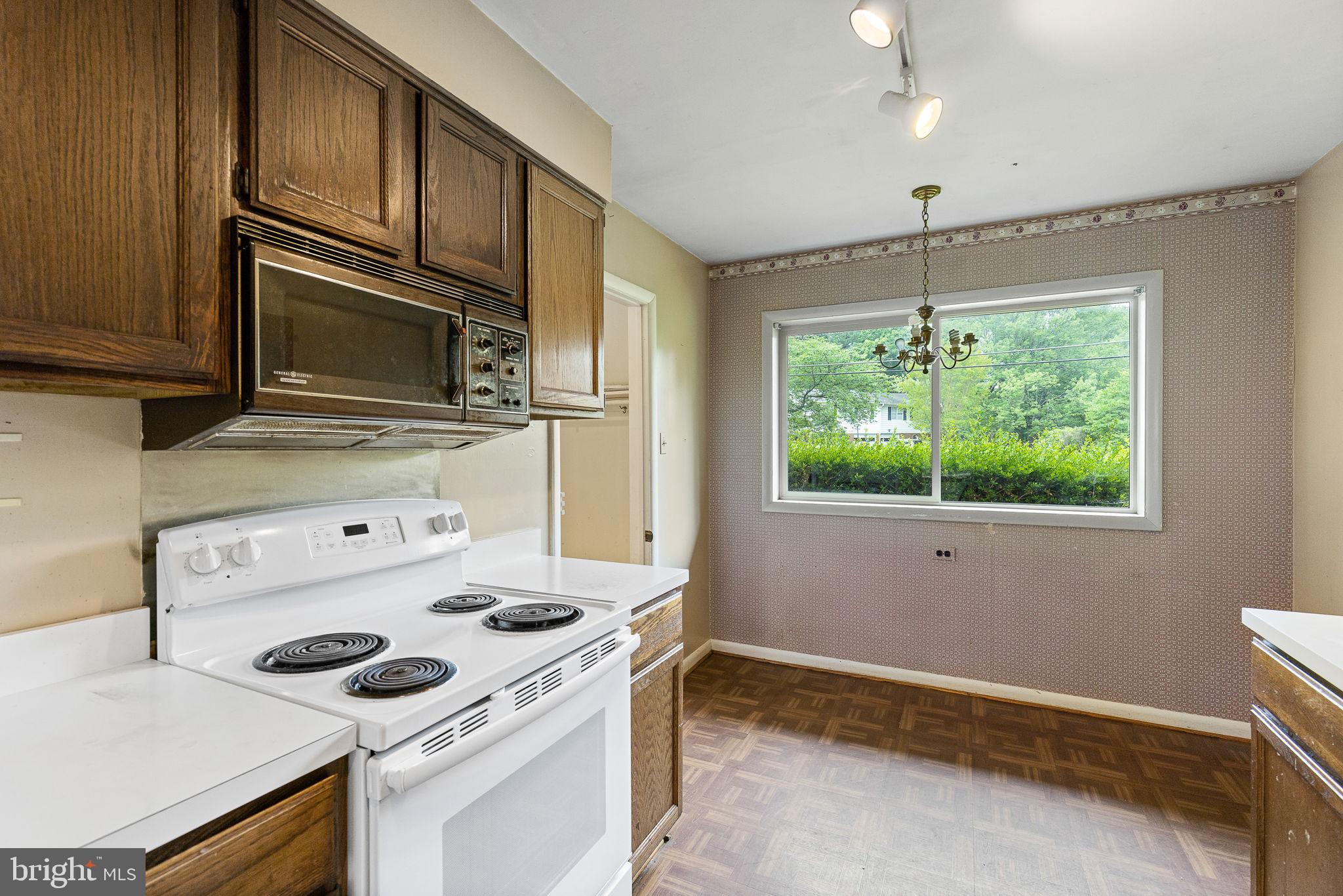 6540 Kerns Road Falls Church, VA 22044 - Photo 16 of 37 Gallery Image 16