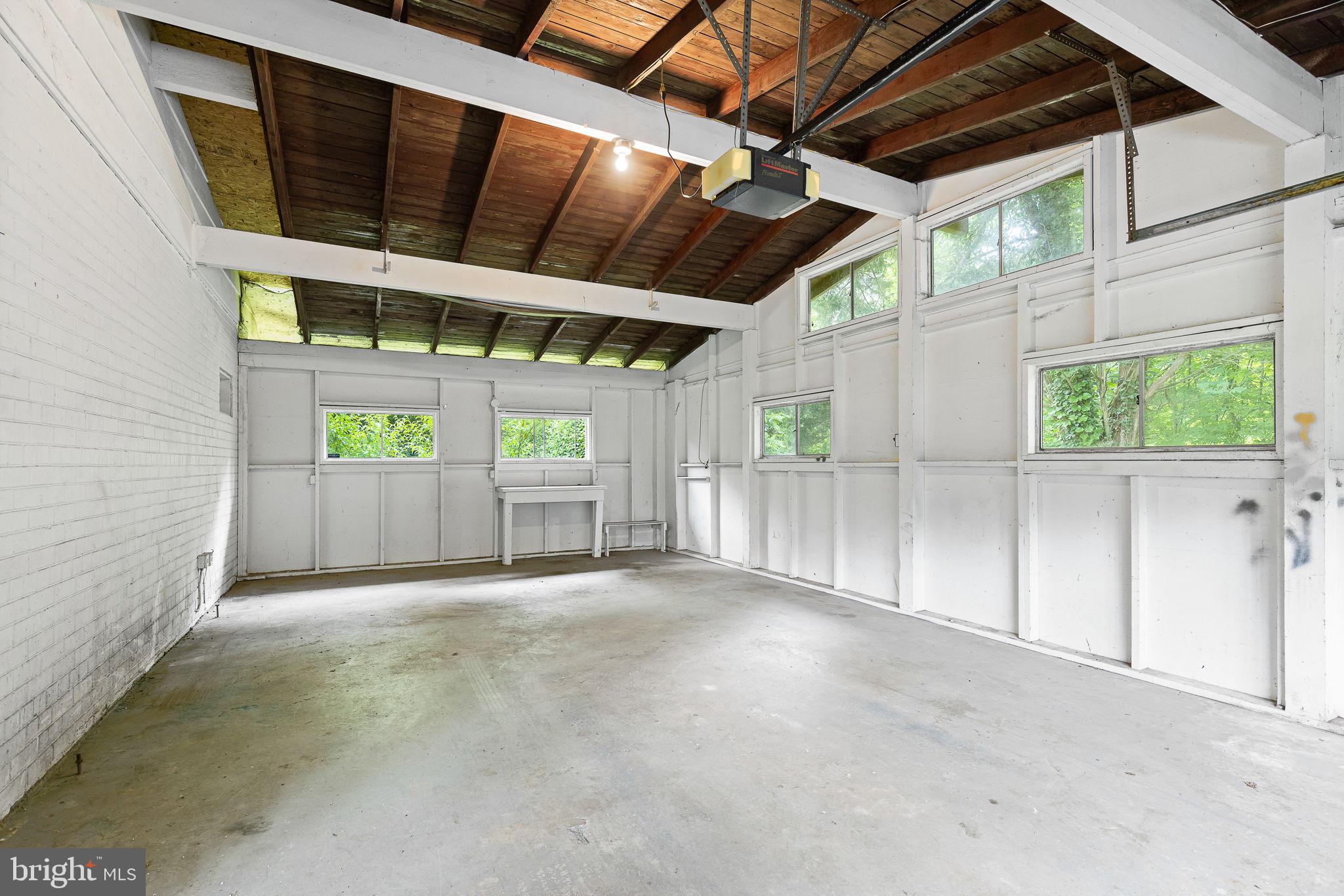 6540 Kerns Road Falls Church, VA 22044 - Photo 31 of 37 Gallery Image 31