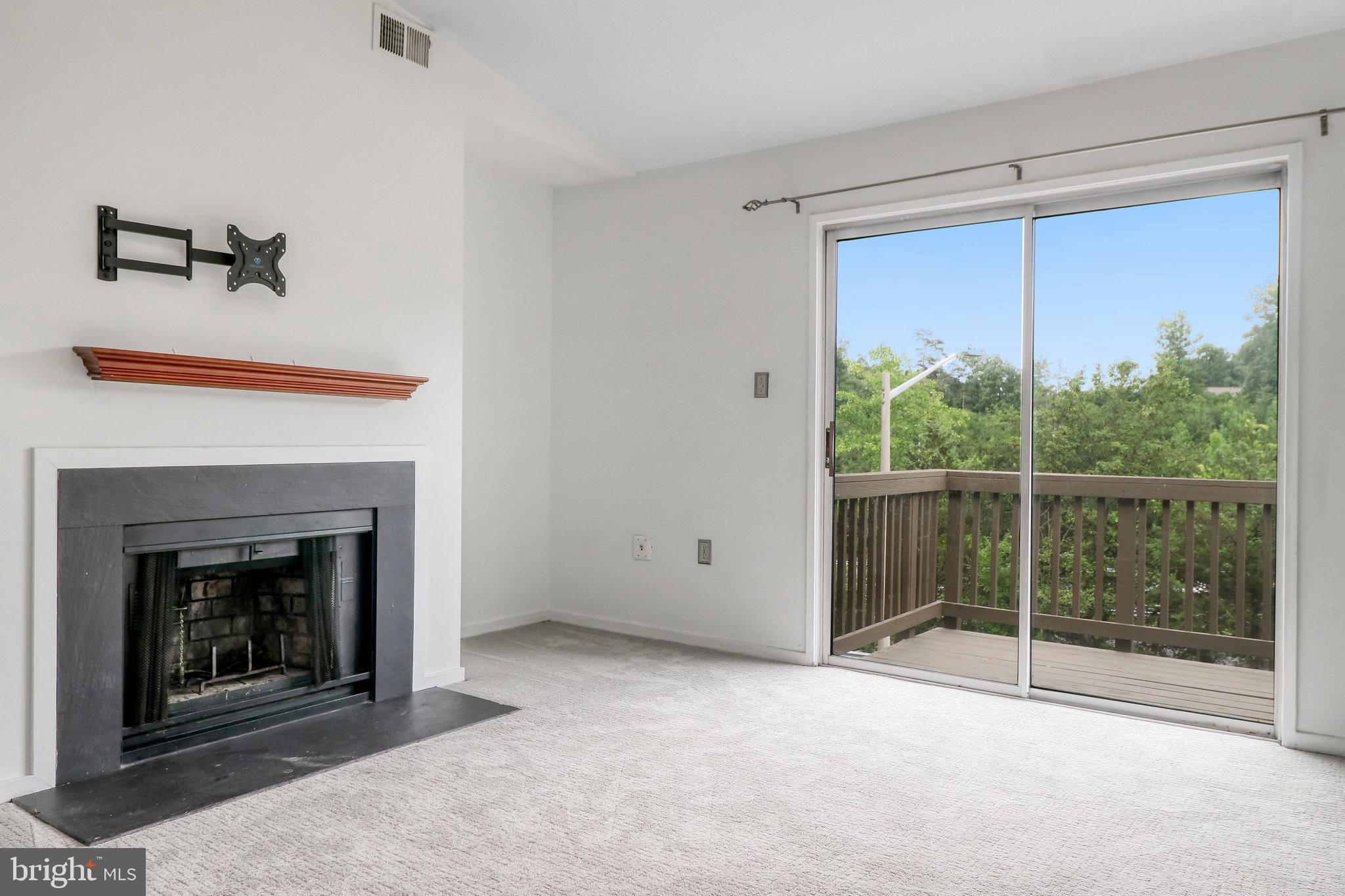 7707 Lexton Place, Unit 44 Springfield, VA 22152 - Photo 11 of 47