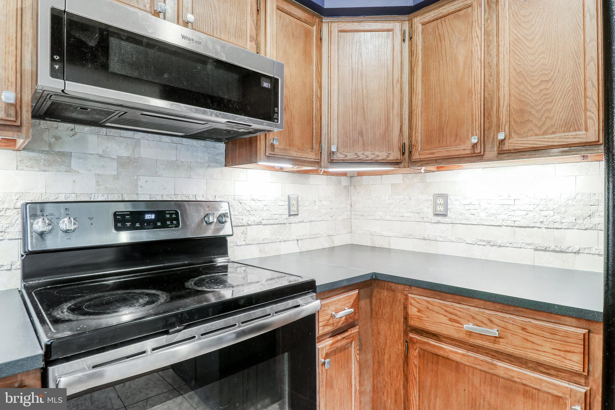 7707 Lexton Place, Unit 44 Springfield, VA 22152 - Photo 18 of 47