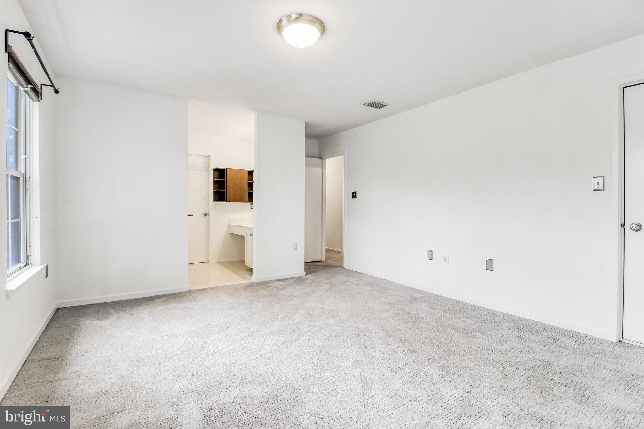 7707 Lexton Place, Unit 44 Springfield, VA 22152 - Photo 22 of 47