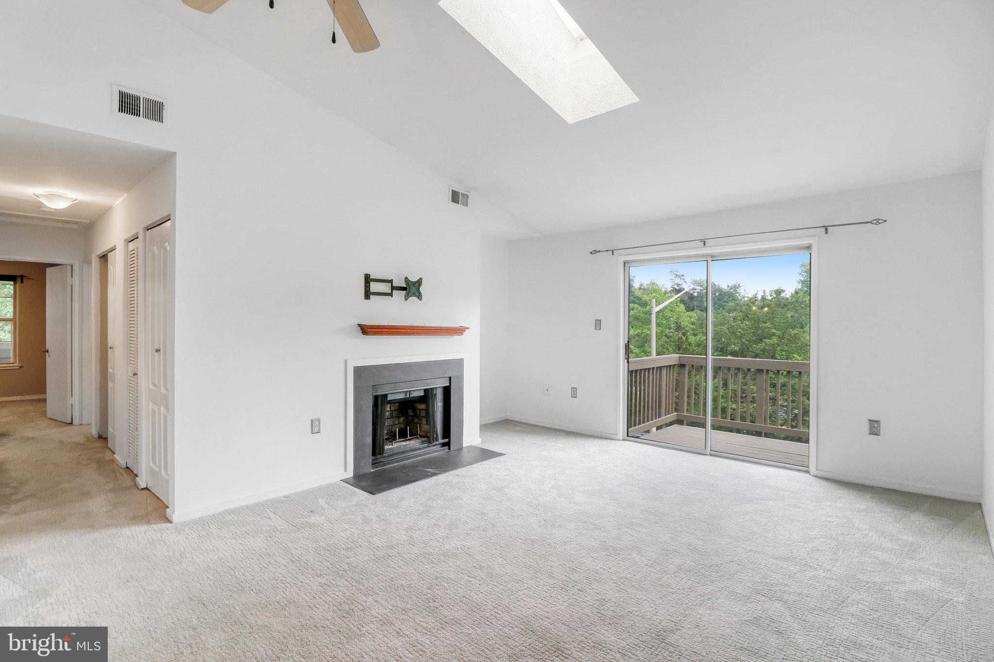 7707 Lexton Place, Unit 44 Springfield, VA 22152 - Photo 9 of 47