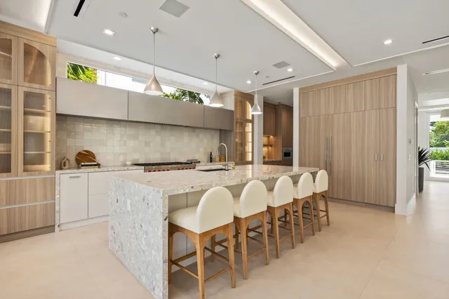 $5,495,000 | 812 Palm Trail, Delray Beach, FL 33483