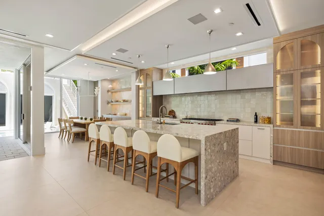 $5,495,000 | 812 Palm Trail, Delray Beach, FL 33483