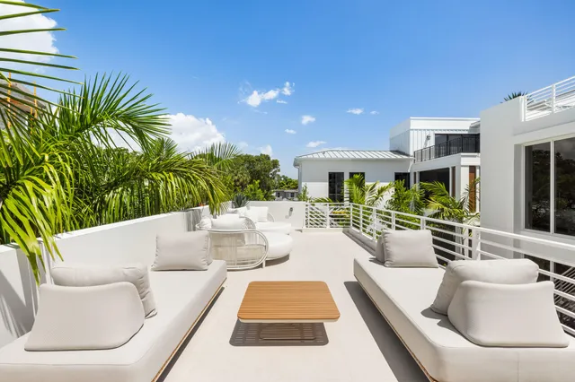 $5,495,000 | 812 Palm Trail, Delray Beach, FL 33483