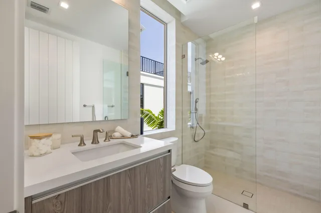 $5,495,000 | 812 Palm Trail, Delray Beach, FL 33483