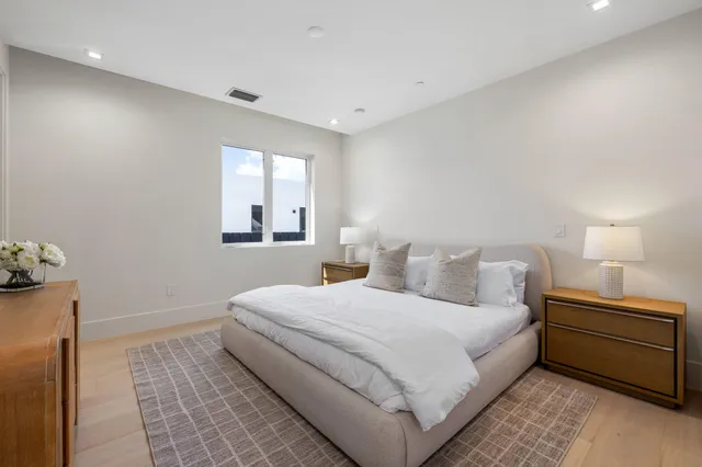 $5,495,000 | 812 Palm Trail, Delray Beach, FL 33483