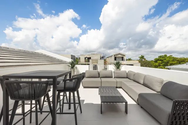 $5,495,000 | 812 Palm Trail, Delray Beach, FL 33483