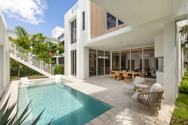 $5,495,000 | 812 Palm Trail, Delray Beach, FL 33483