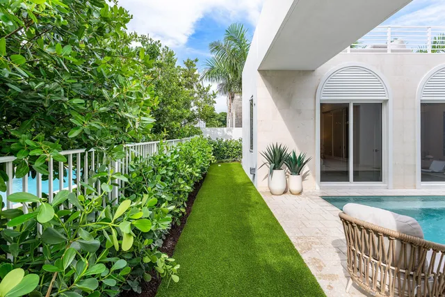 $5,495,000 | 812 Palm Trail, Delray Beach, FL 33483