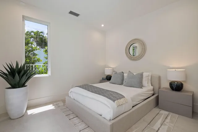 $5,495,000 | 812 Palm Trail, Delray Beach, FL 33483