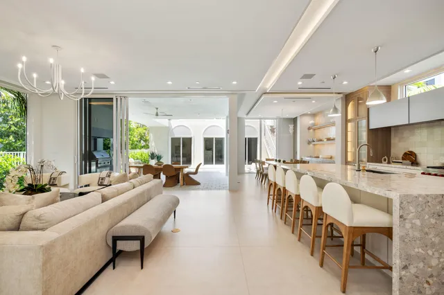 $5,495,000 | 812 Palm Trail, Delray Beach, FL 33483