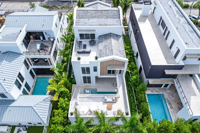 $5,495,000 | 812 Palm Trail, Delray Beach, FL 33483