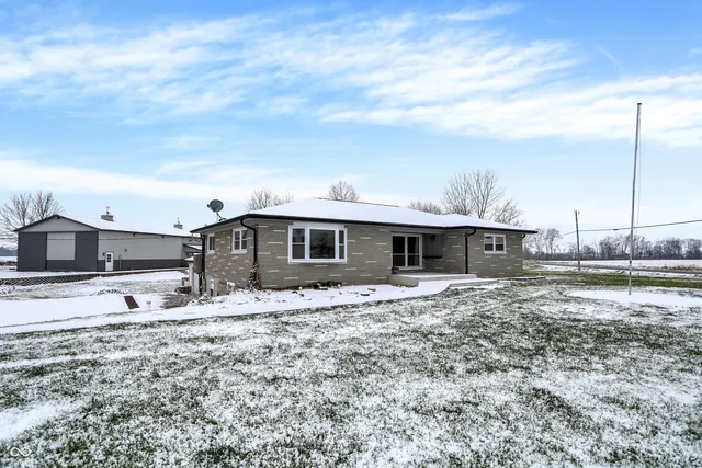 $475,000 | 4006 South 50 West, Greenfield, IN 46140