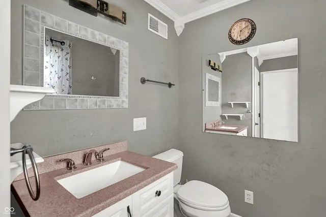 $475,000 | 4006 South 50 West, Greenfield, IN 46140