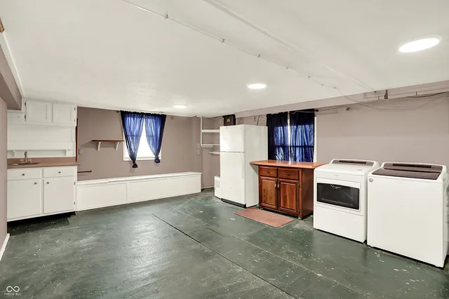 $475,000 | 4006 South 50 West, Greenfield, IN 46140