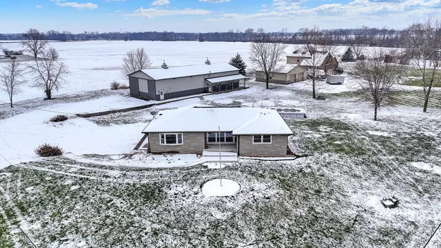 $475,000 | 4006 South 50 West, Greenfield, IN 46140